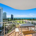 One-Bedroom Escape With Ocean Views