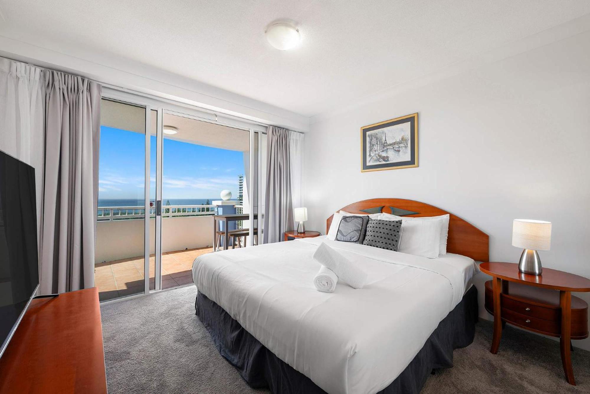 Apartment One-bedroom Escape With Ocean Views