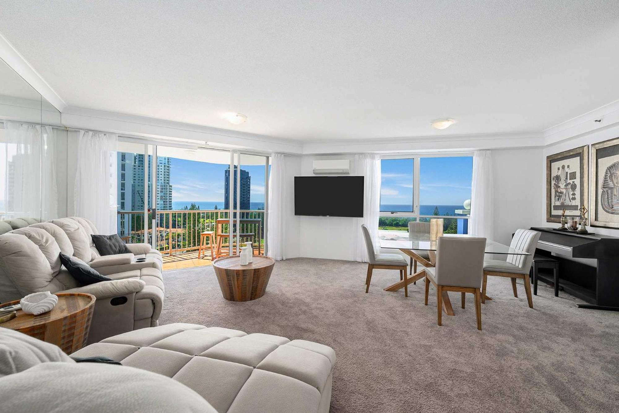 One-bedroom Escape With Ocean Views Gold Coast