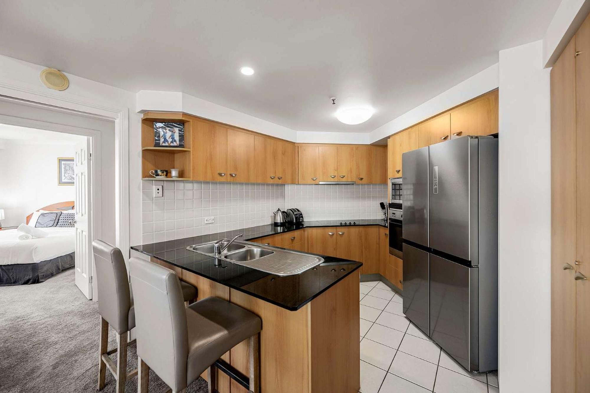 Apartment One-bedroom Escape With Ocean Views Gold Coast